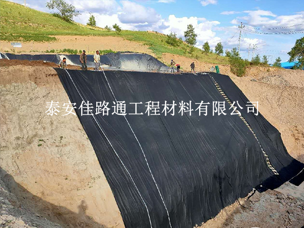 蓄水池防滲膜破損不用慌？這些修復(fù)技巧